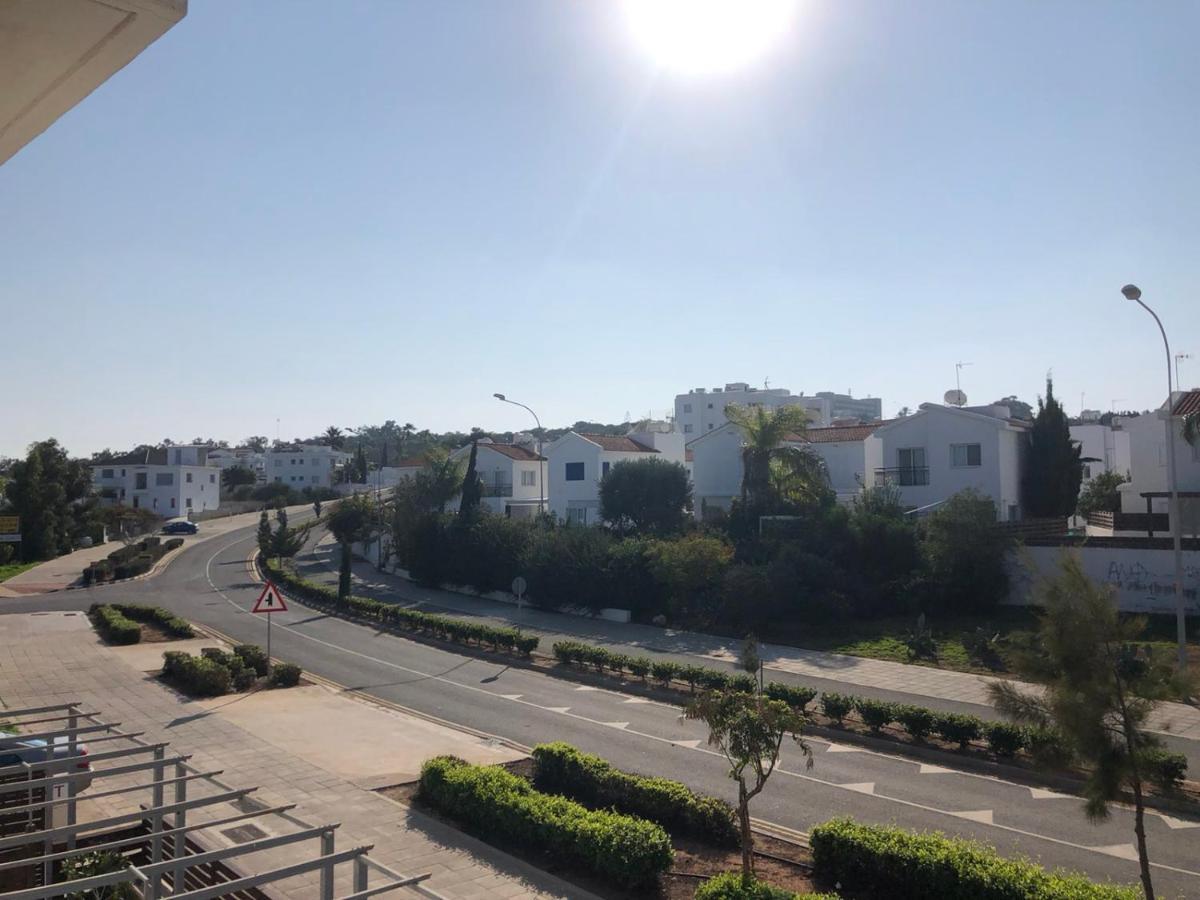 פאראלימני Sunny Holiday By Konnos מראה חיצוני תמונה